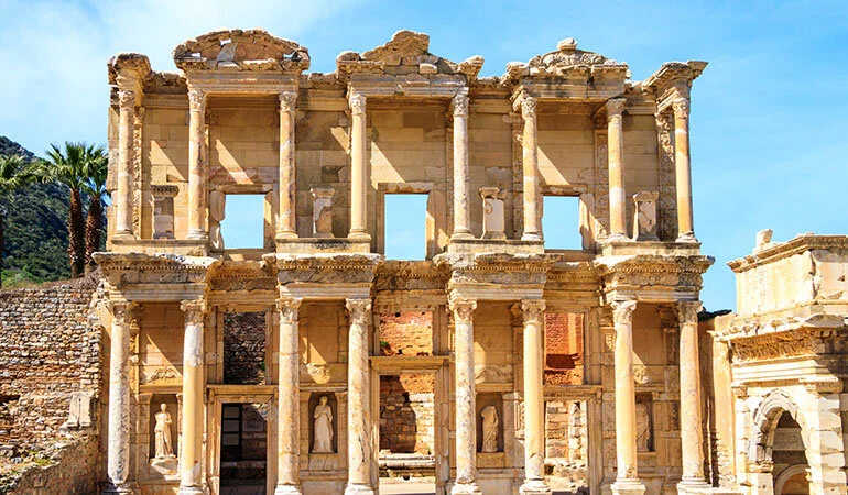 İzmir’in Söylediği